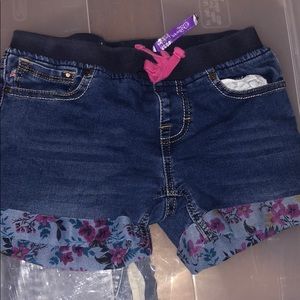 Flower shorts